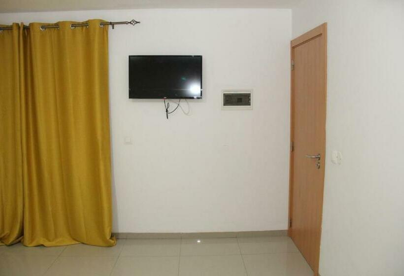 هاستل Pousada Gold