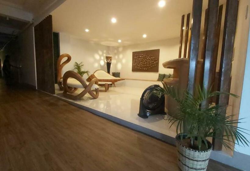 Ostello Traveler S Home