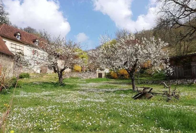 Aamiaismajoitus (B&B) Oltarcie   Maison D Hôte Avec Piscine