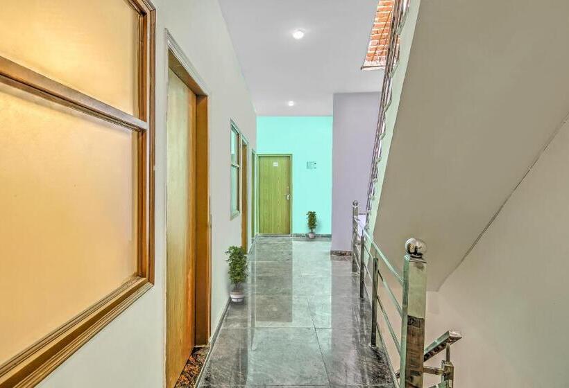 Flagship Dimond Hotel 2