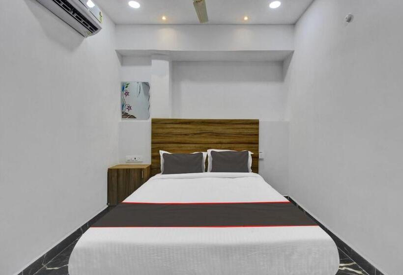 Hotel Collection O Living Tree