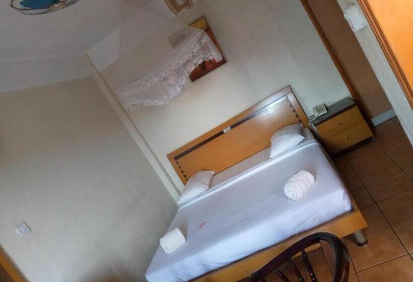 Szálloda Double Five