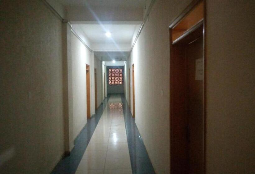 Szálloda Double Five