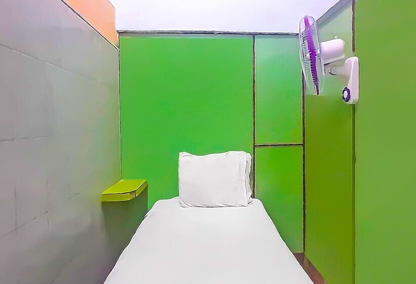 בית מלון כפרי Spot On 92236 Kediri Family Homestay