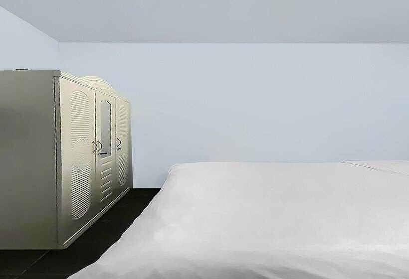 בית מלון כפרי Spot On 92236 Kediri Family Homestay