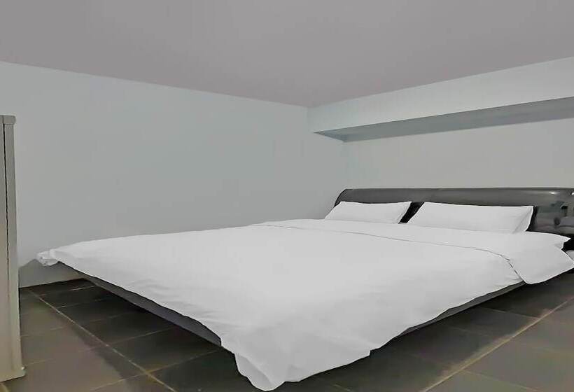 בית מלון כפרי Spot On 92236 Kediri Family Homestay