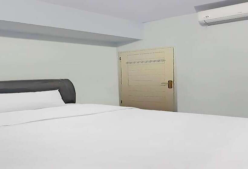 בית מלון כפרי Spot On 92236 Kediri Family Homestay