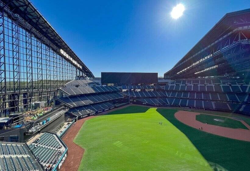 Отель Tower Eleven