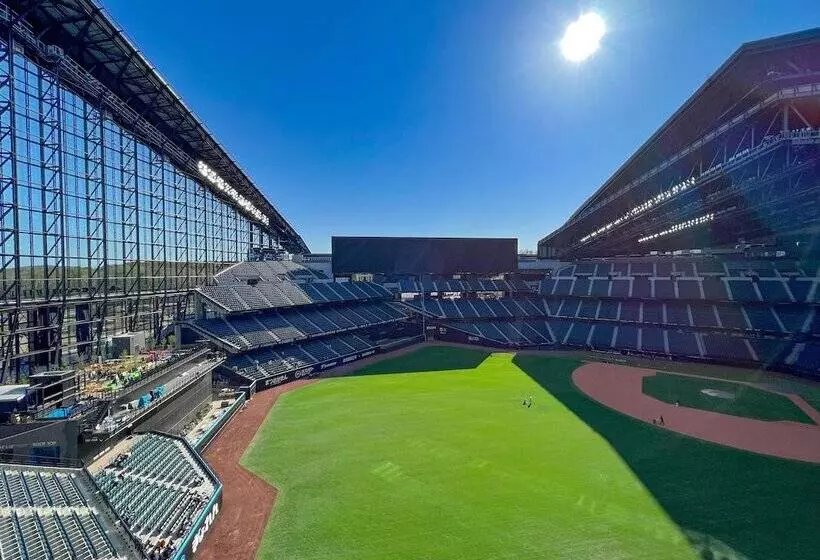 Hotelli Tower Eleven