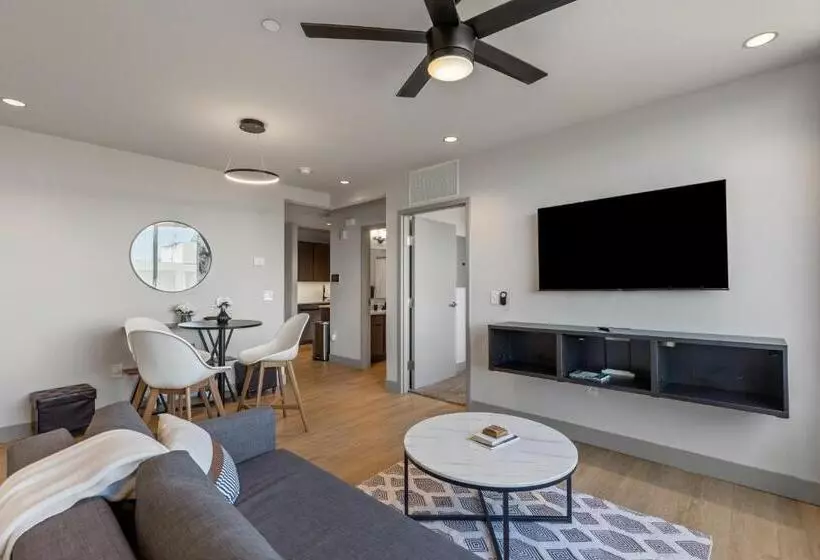175 Lex   Walkable Downtown Lexington & Rupp Arena   Full Condos