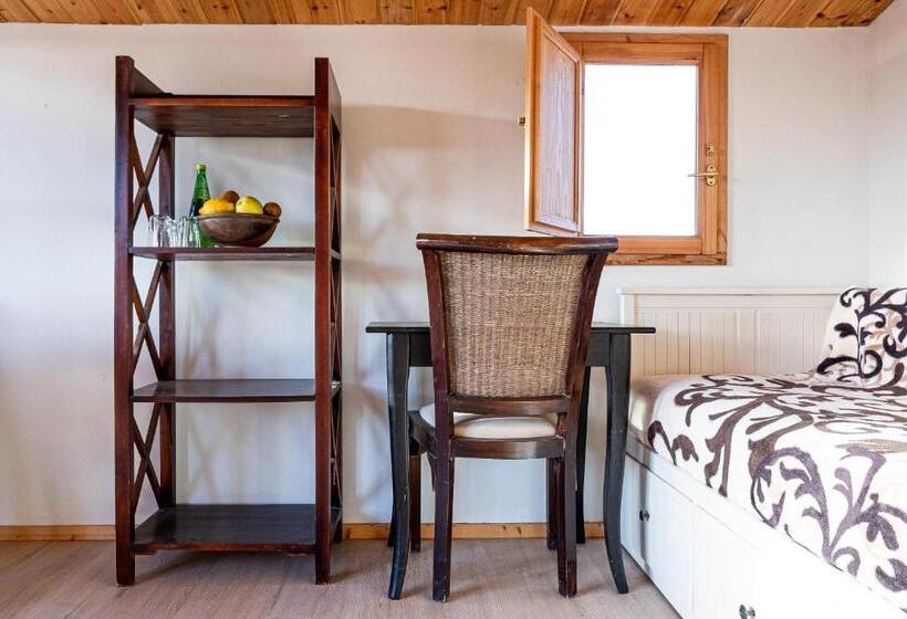 هاستل Alaia Tiny House Between Volcanoes And Beach Breaks