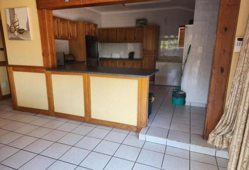 مبيت وإفطار Beach View