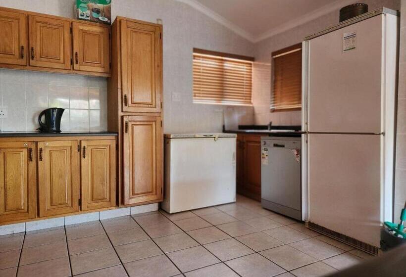 مبيت وإفطار Beach View