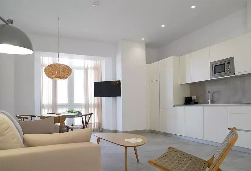 Casa De La Vega Suites