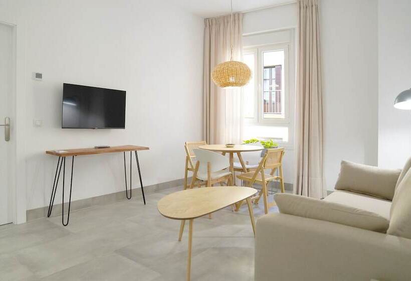 Casa De La Vega Suites