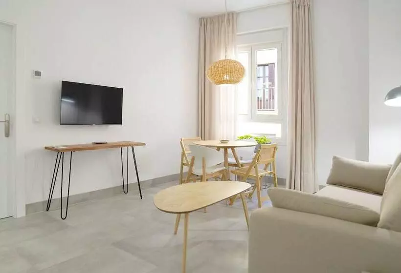 Casa De La Vega Suites