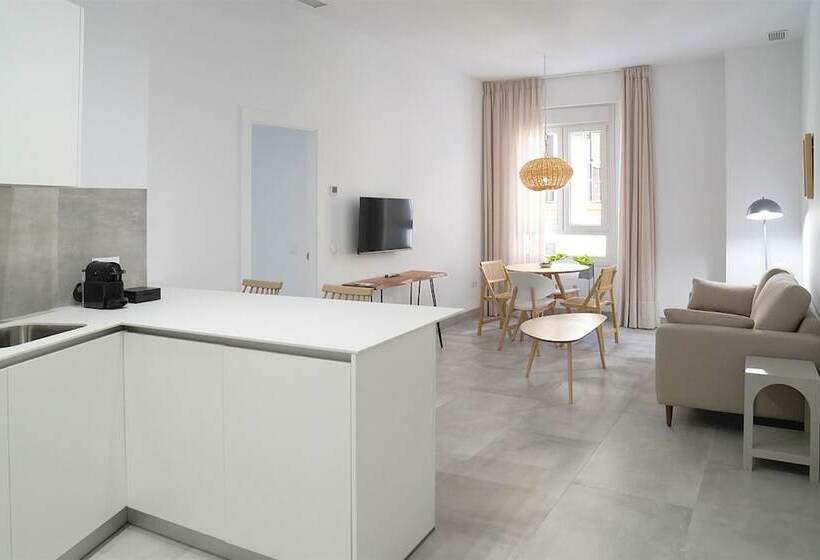 Casa De La Vega Suites