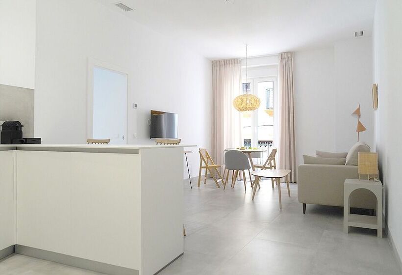 Casa De La Vega Suites