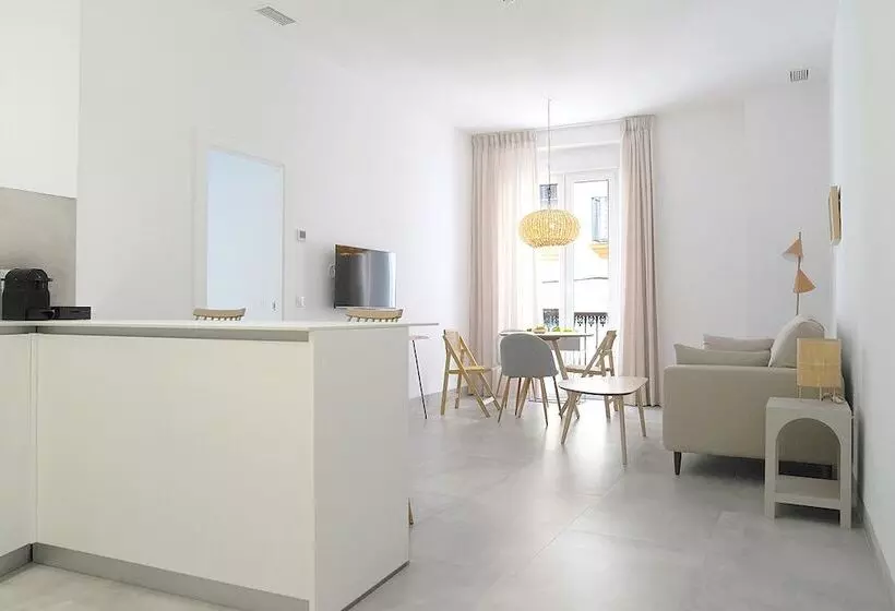 Casa De La Vega Suites