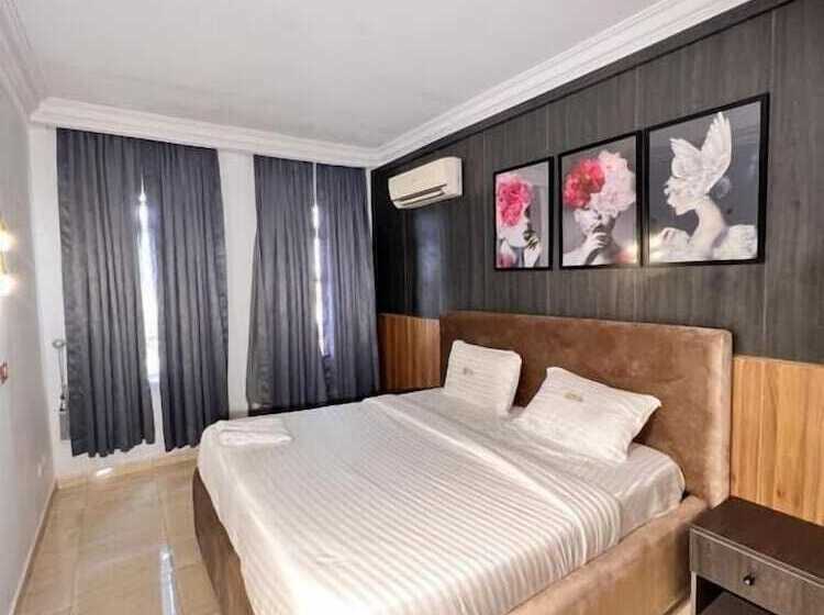 هتل Blue Haven Residence