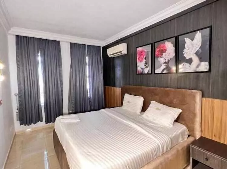 هتل Blue Haven Residence