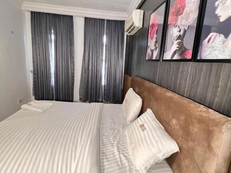 هتل Blue Haven Residence