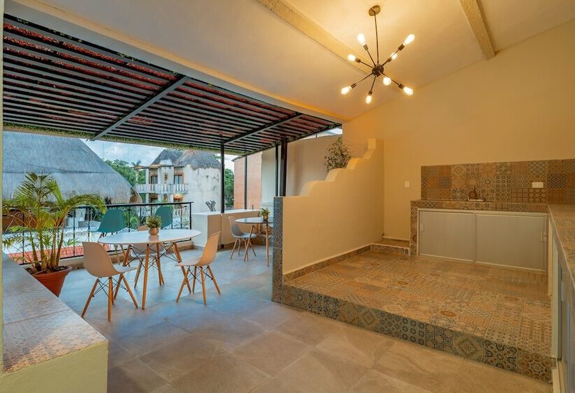 Отель Brisas 5a Av, Playa Del Carmen