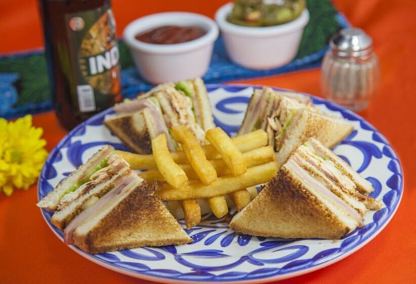 Отель Brisas 5a Av, Playa Del Carmen