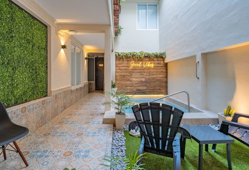 Отель Brisas 5a Av, Playa Del Carmen