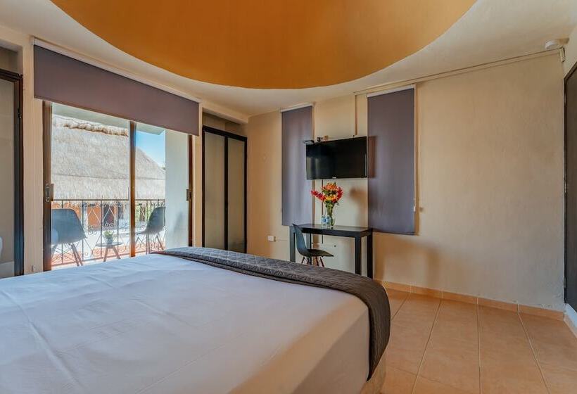 Отель Brisas 5a Av, Playa Del Carmen