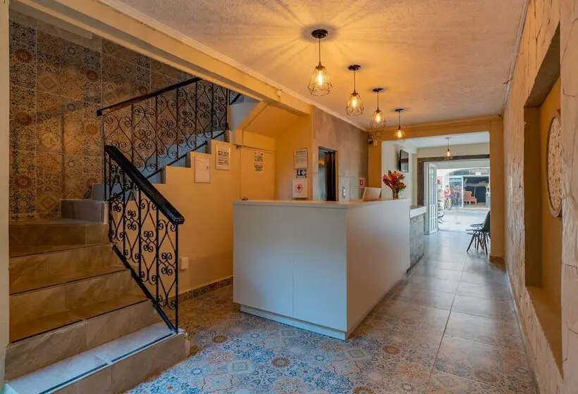 هتل Brisas 5a Av, Playa Del Carmen