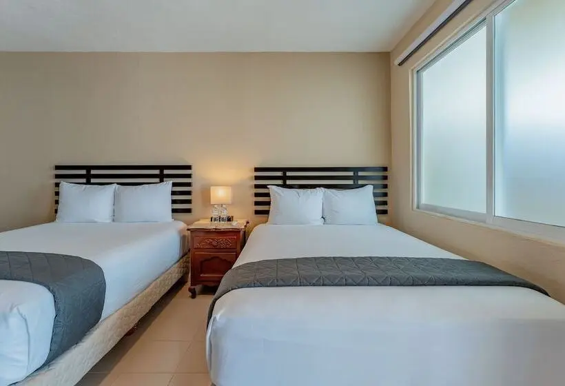 هتل Brisas 5a Av, Playa Del Carmen