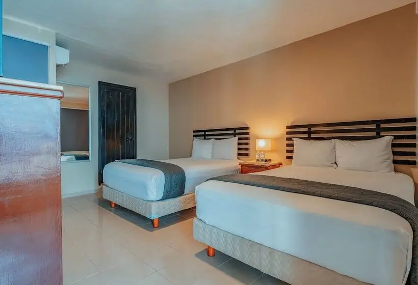 هتل Brisas 5a Av, Playa Del Carmen