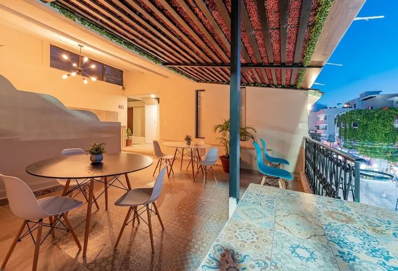 هتل Brisas 5a Av, Playa Del Carmen