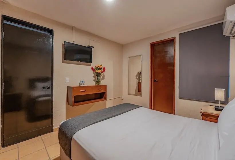 هتل Brisas 5a Av, Playa Del Carmen
