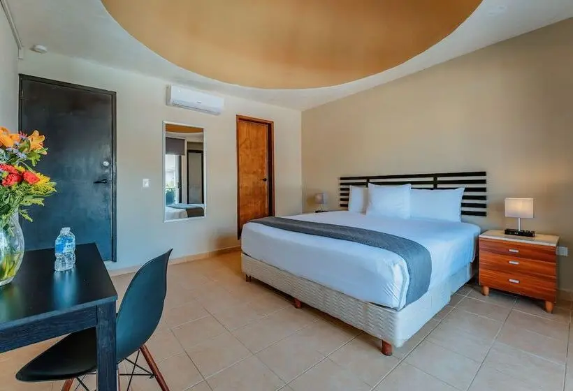 هتل Brisas 5a Av, Playa Del Carmen