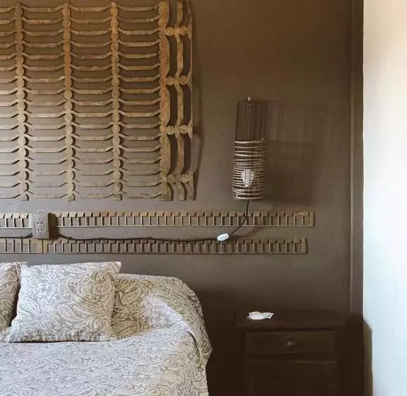 Hotelli Carod Espacio Serrano