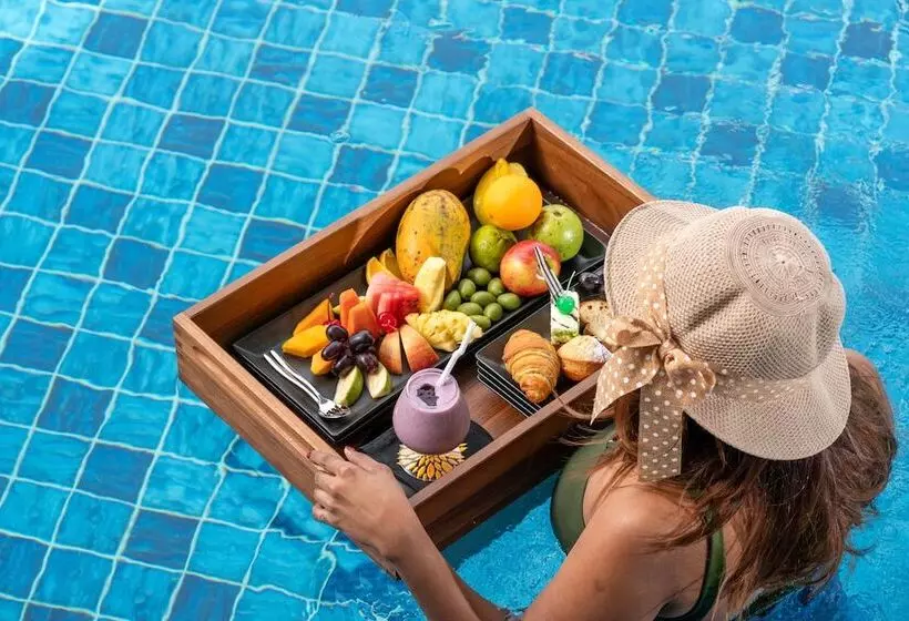 ホテル Grand Serendib