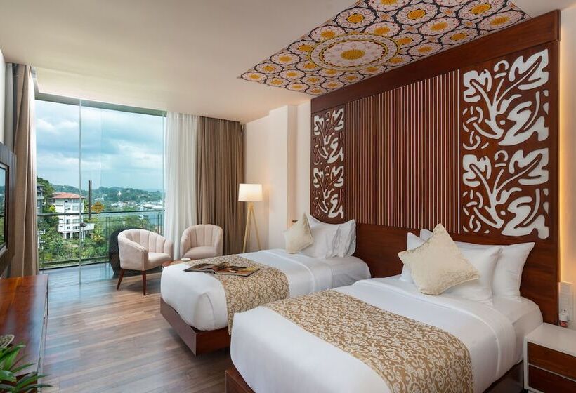 Hotel Grand Serendib