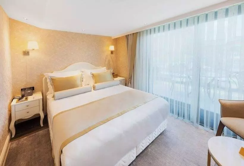 Hallmark Hotel & Spa Istanbul