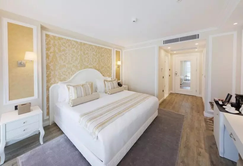 Hallmark Hotel & Spa Istanbul