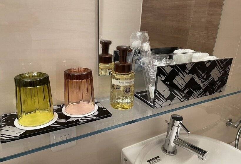 酒店 Odysis Suites Osaka Airport