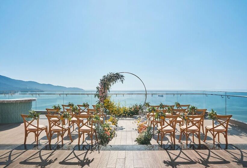 هتل Voco Ma Belle Danang, An Ihg