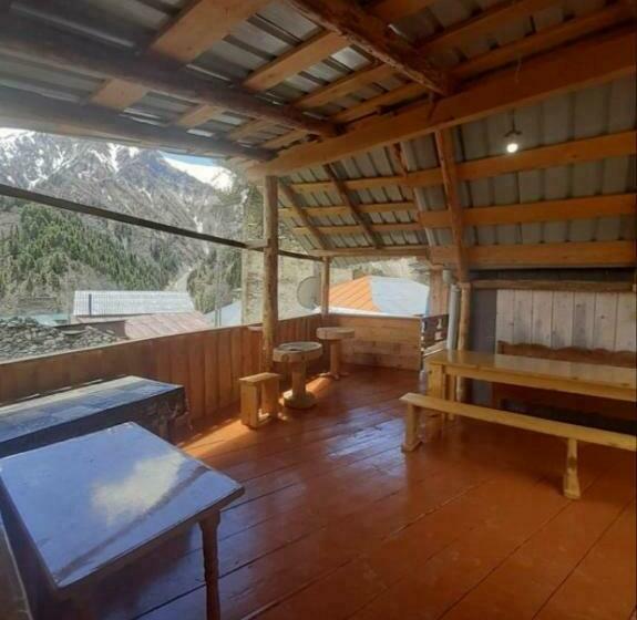 پانسیون Koba Qaldani S Guest House