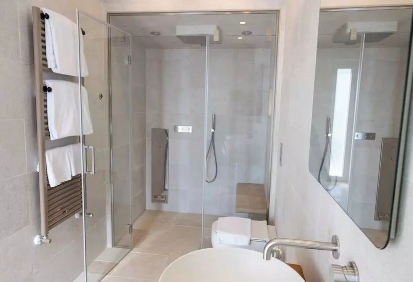 ベッドアンドブレックファースト Suites Dimora Garibaldi