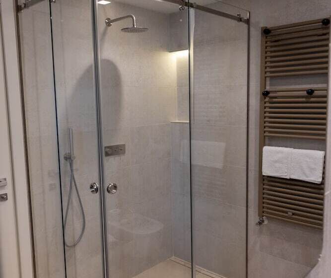 住宿加早餐  Suites Dimora Garibaldi