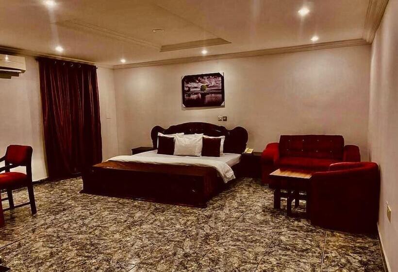 هتل E Gold Luxury