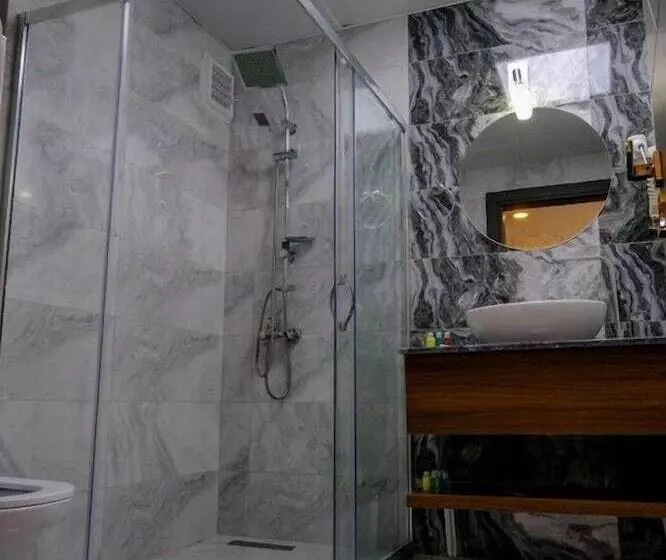 Hotelli Grand Salizze