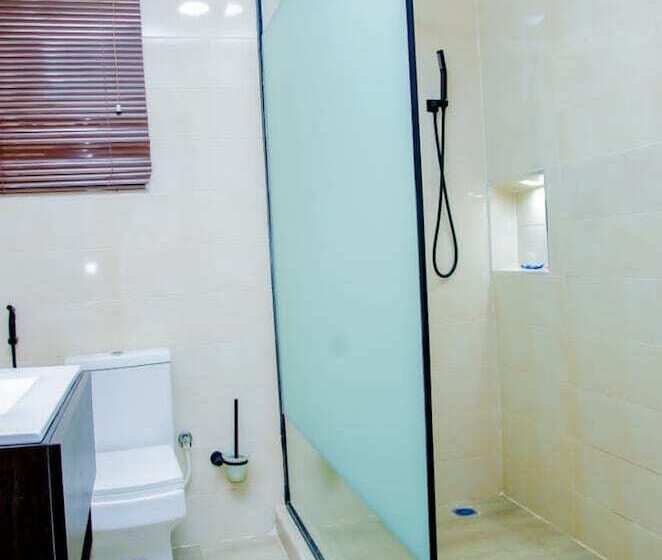 هتل Horizon Suites