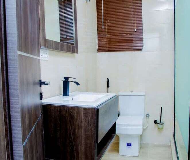 هتل Horizon Suites